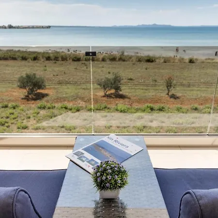 Crowonder Beachfront Blue Bay With Jacuzzi- B3 Privlaka (Zadar)